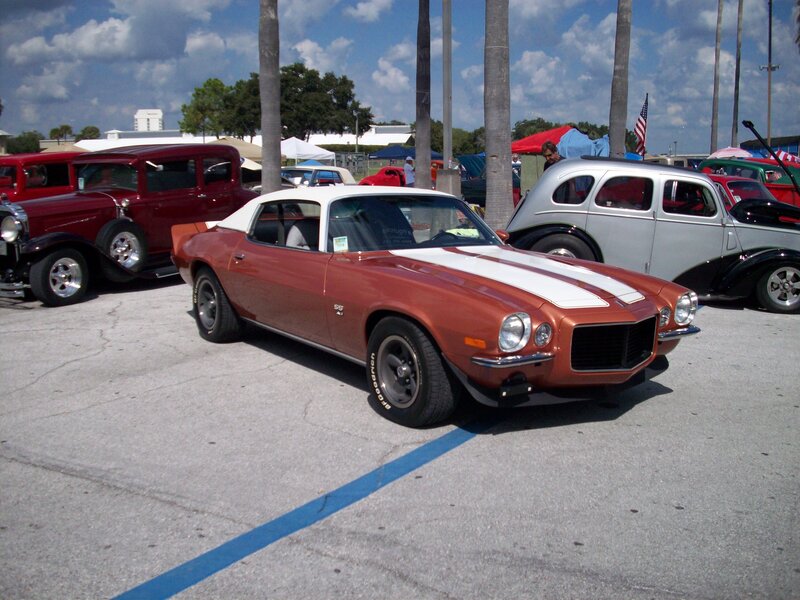 Brown Muscle Car — Outdoor