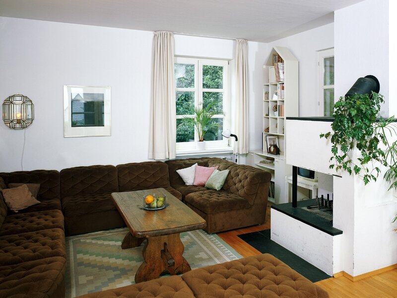 Brown Sectional Sofa — Calm