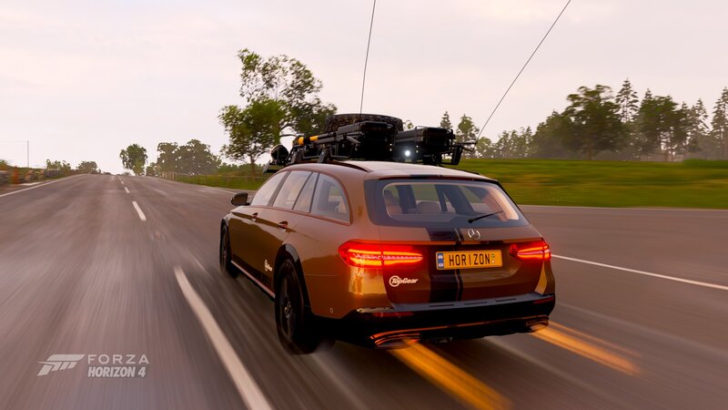 Brown Station Wagon — Dynamic, Sunset