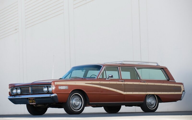 Brown Station Wagon — Neutral, Afternoon, Photograph