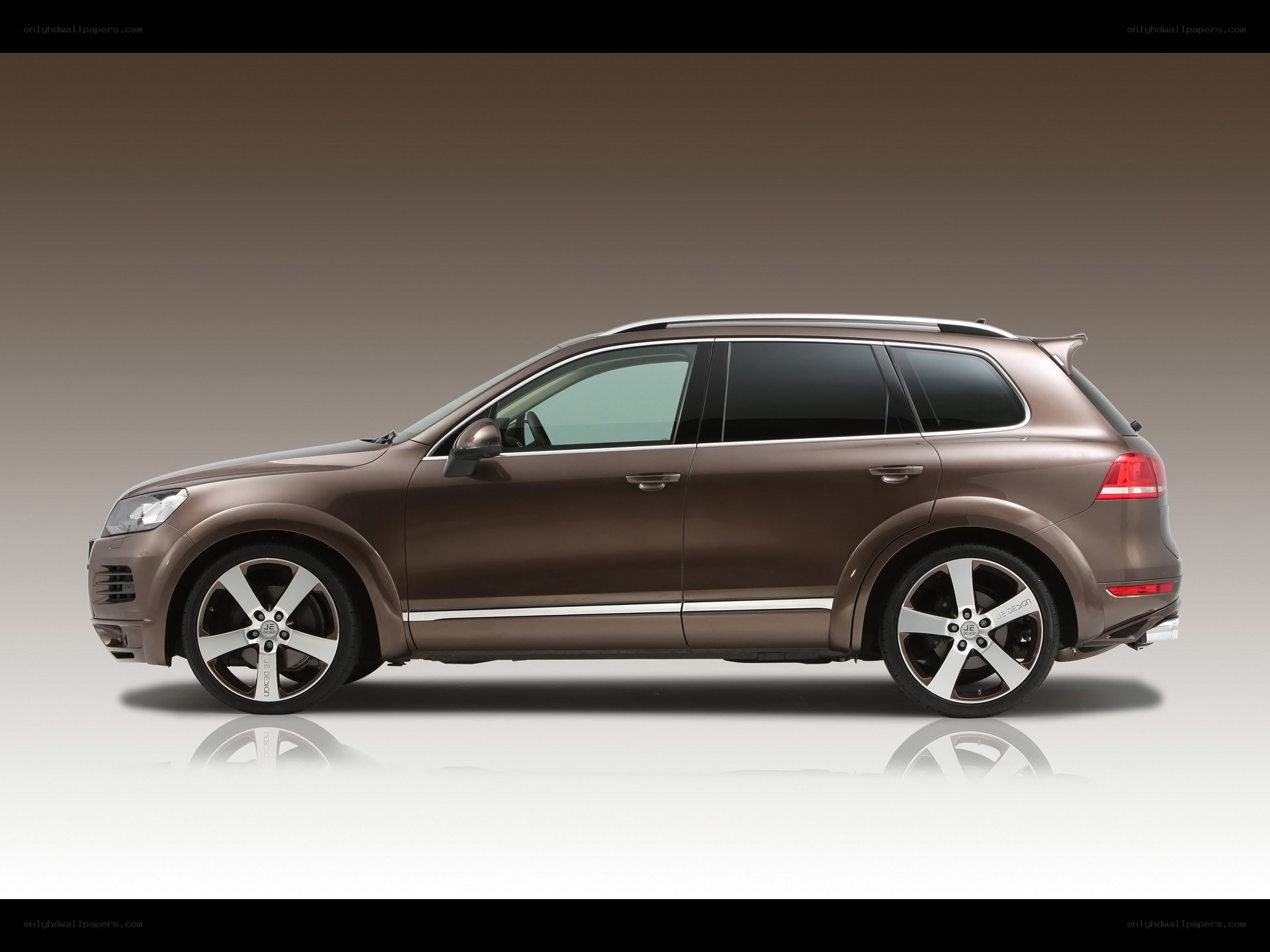 brown suv side profile