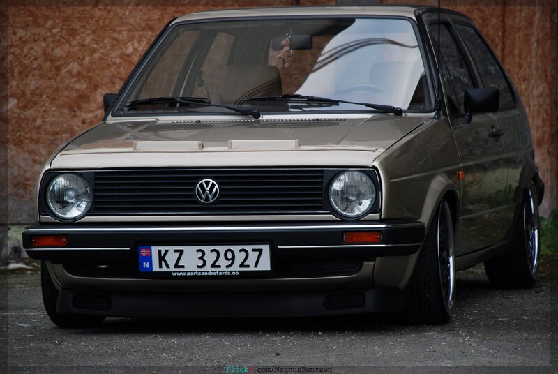 Brown Volkswagen Golf