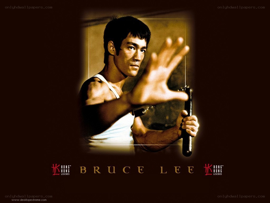 Bruce Lee martial arts pose