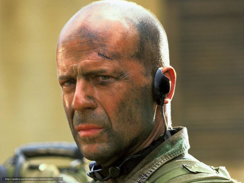 Bruce Willis in a military role