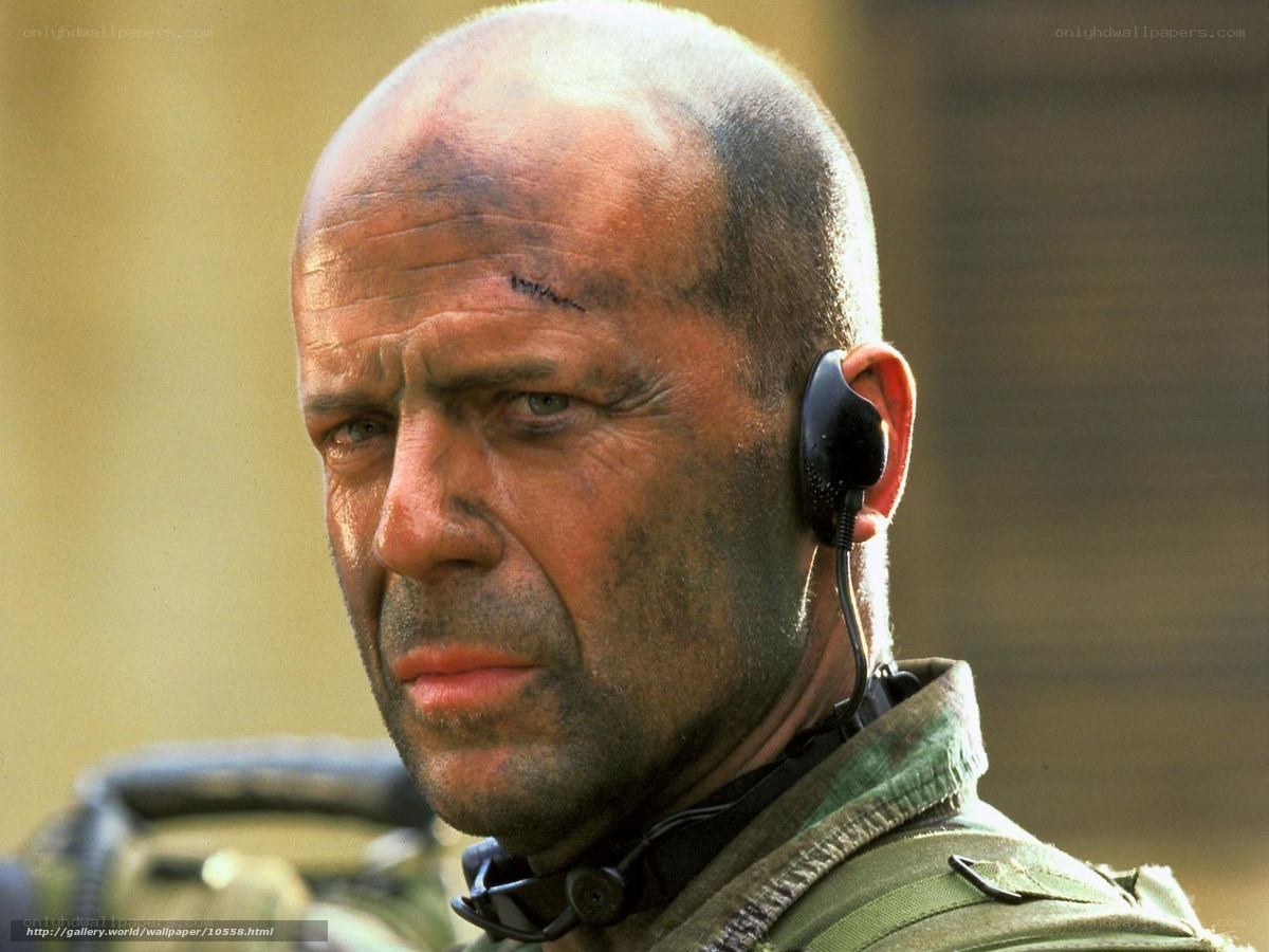Bruce Willis in a military role