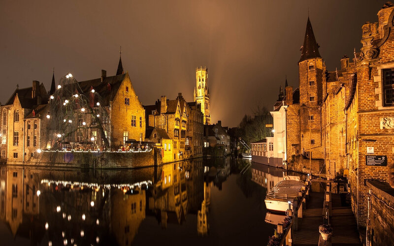 Bruges Canal at Night — Brown