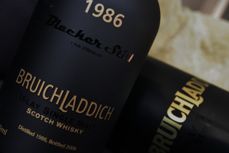 Bruichladdich 1986 whisky bottle