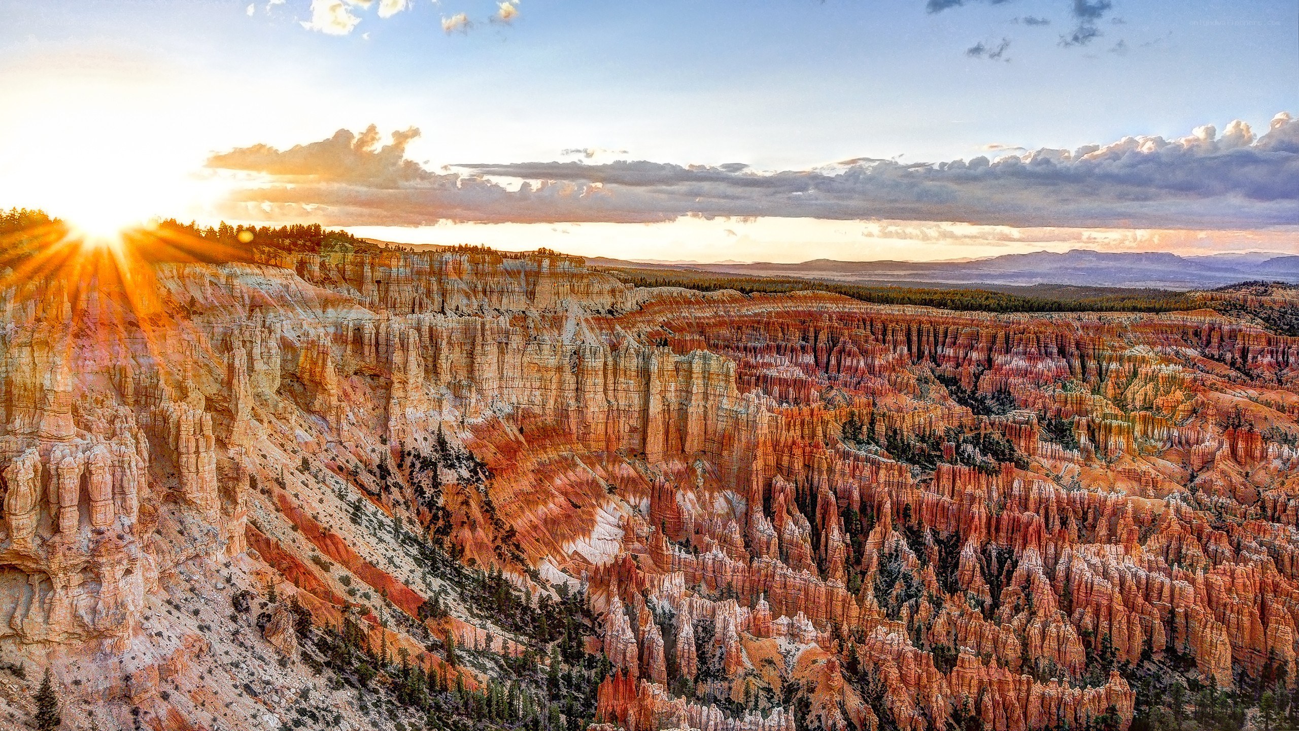 Bryce Canyon at sunrise