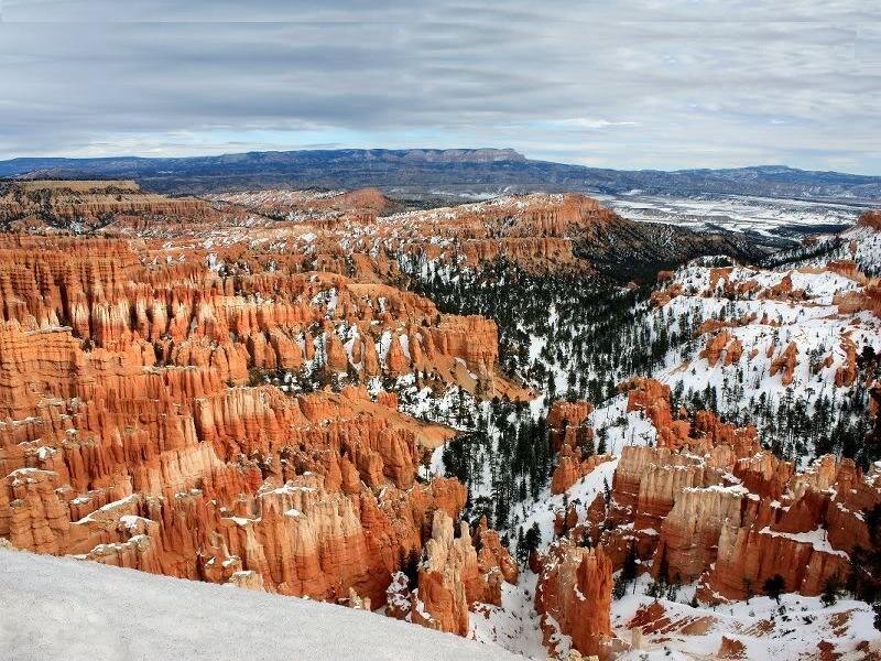 Bryce Canyon Hoodoos — Orange, Dramatic, Winter