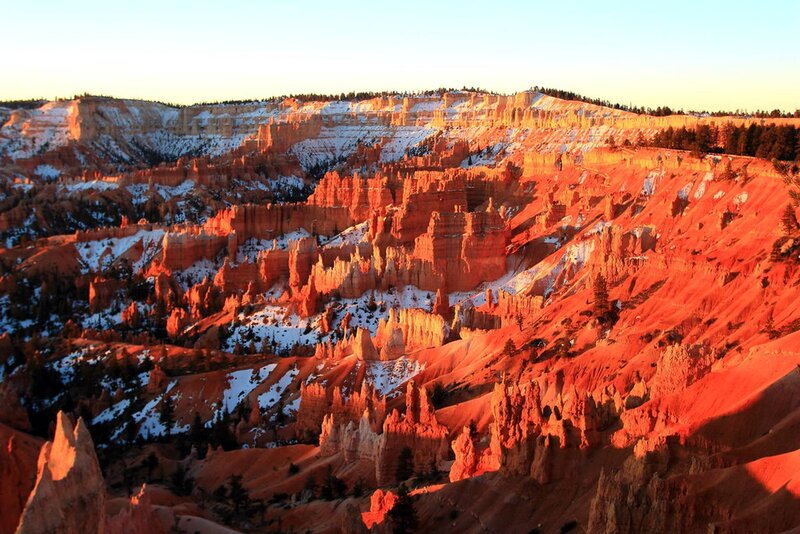 Bryce Canyon Hoodoos — Red, Dramatic