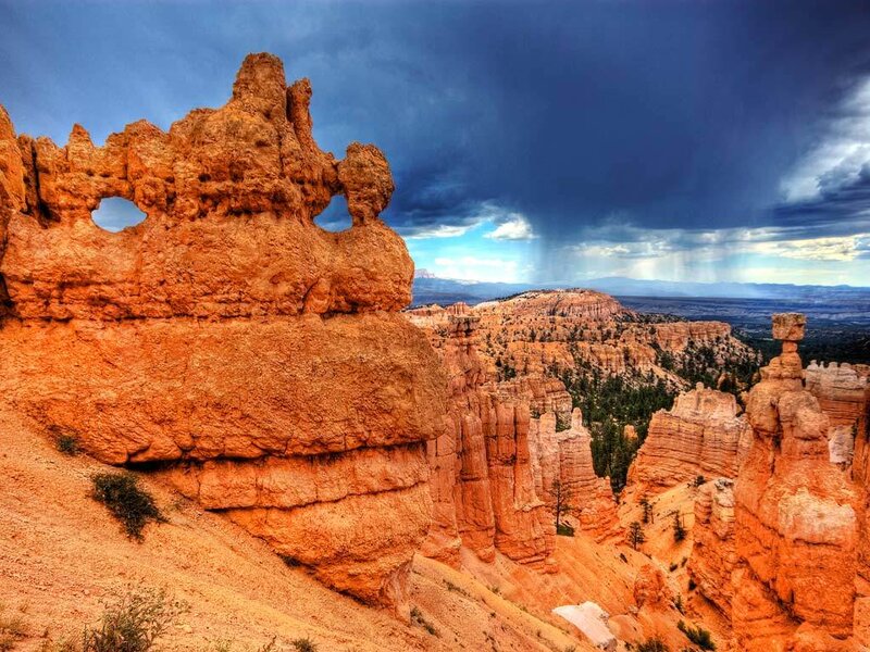 Bryce Canyon hoodoos under storm
