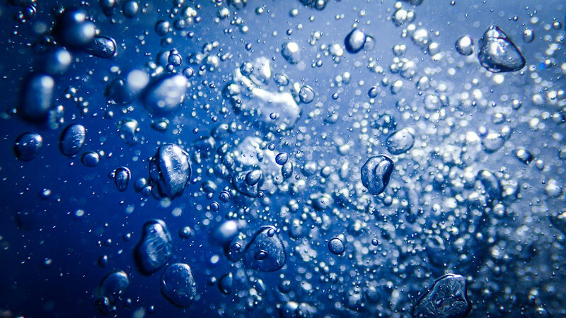 Bubbles in Blue Water — Calm