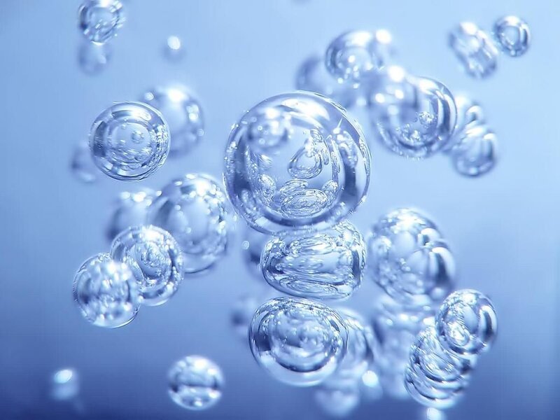 Bubbles in Liquid — Calm