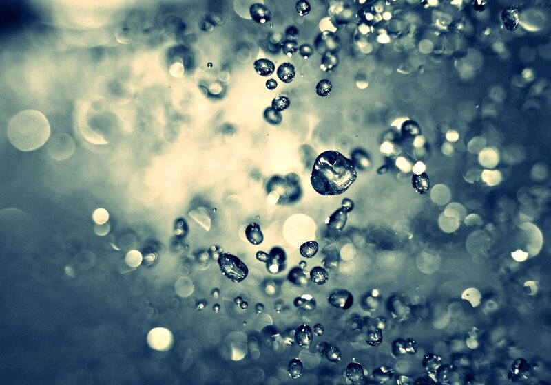 Bubbles in Water — Blue, Calm, Photograph, Light, Reflection