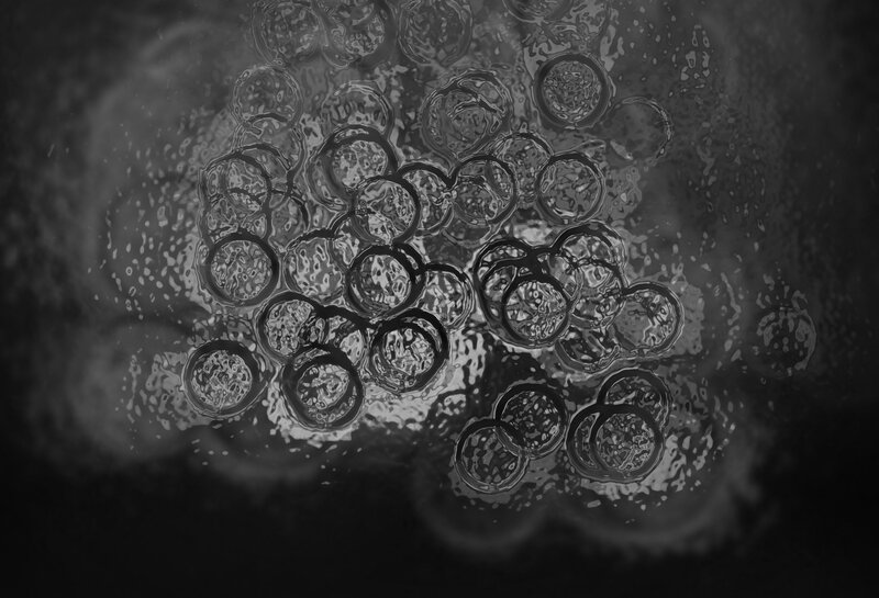 Bubbles on Water Surface — Black