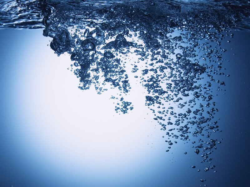 Bubbles Rising in Water — Calm