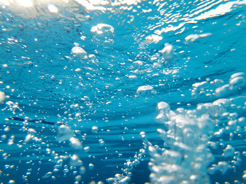 Bubbles Rising Underwater — Blue, Calm, Afternoon