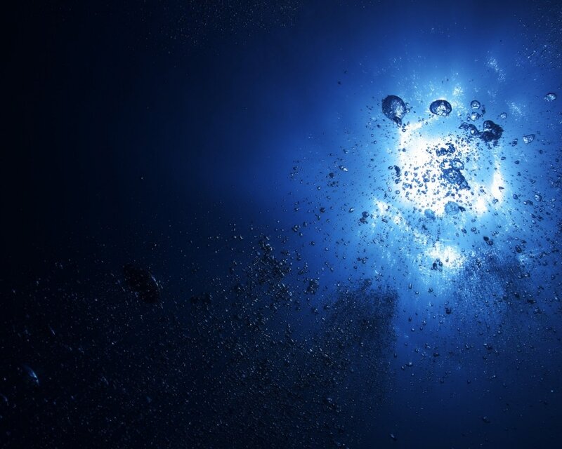 Bubbles Rising Underwater — Blue, Serene