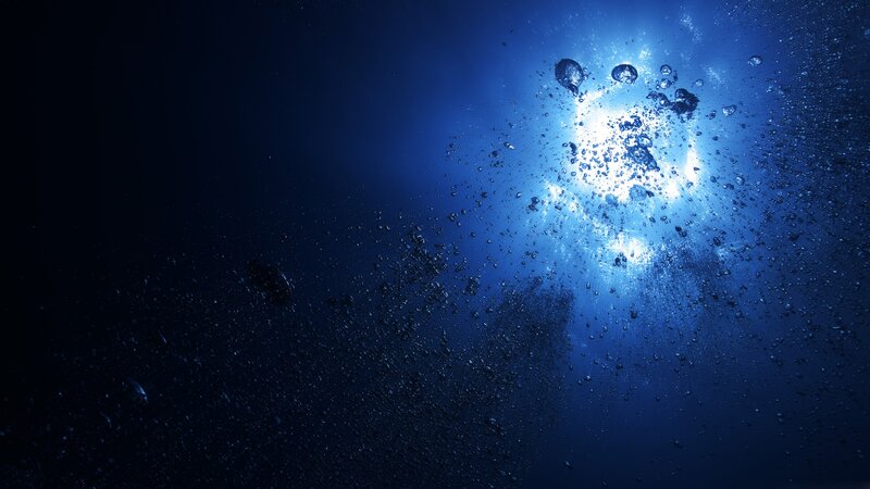 Bubbles Rising Underwater — Light