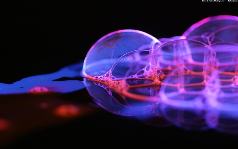 Bubbles with Neon Light
