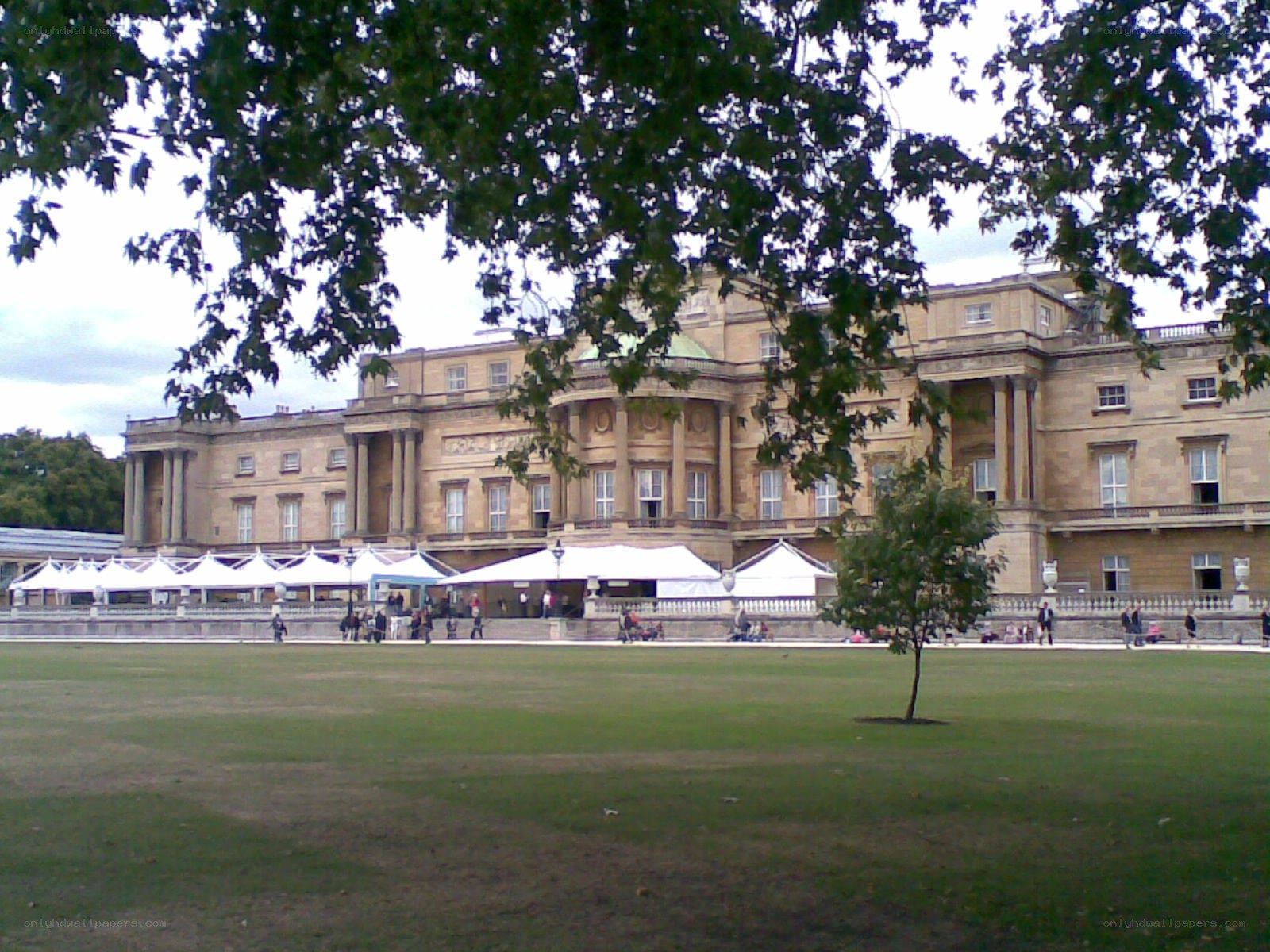 Buckingham Palace exterior