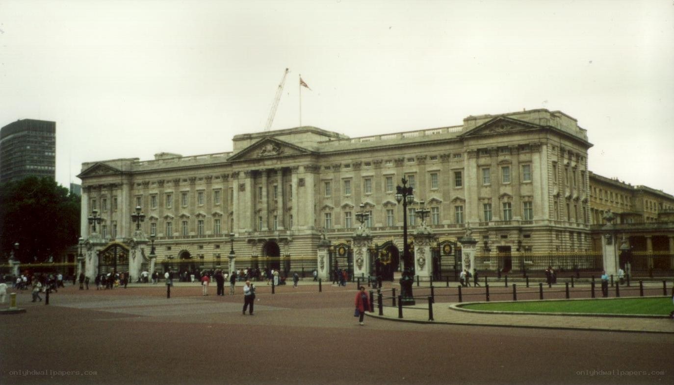Buckingham Palace exterior