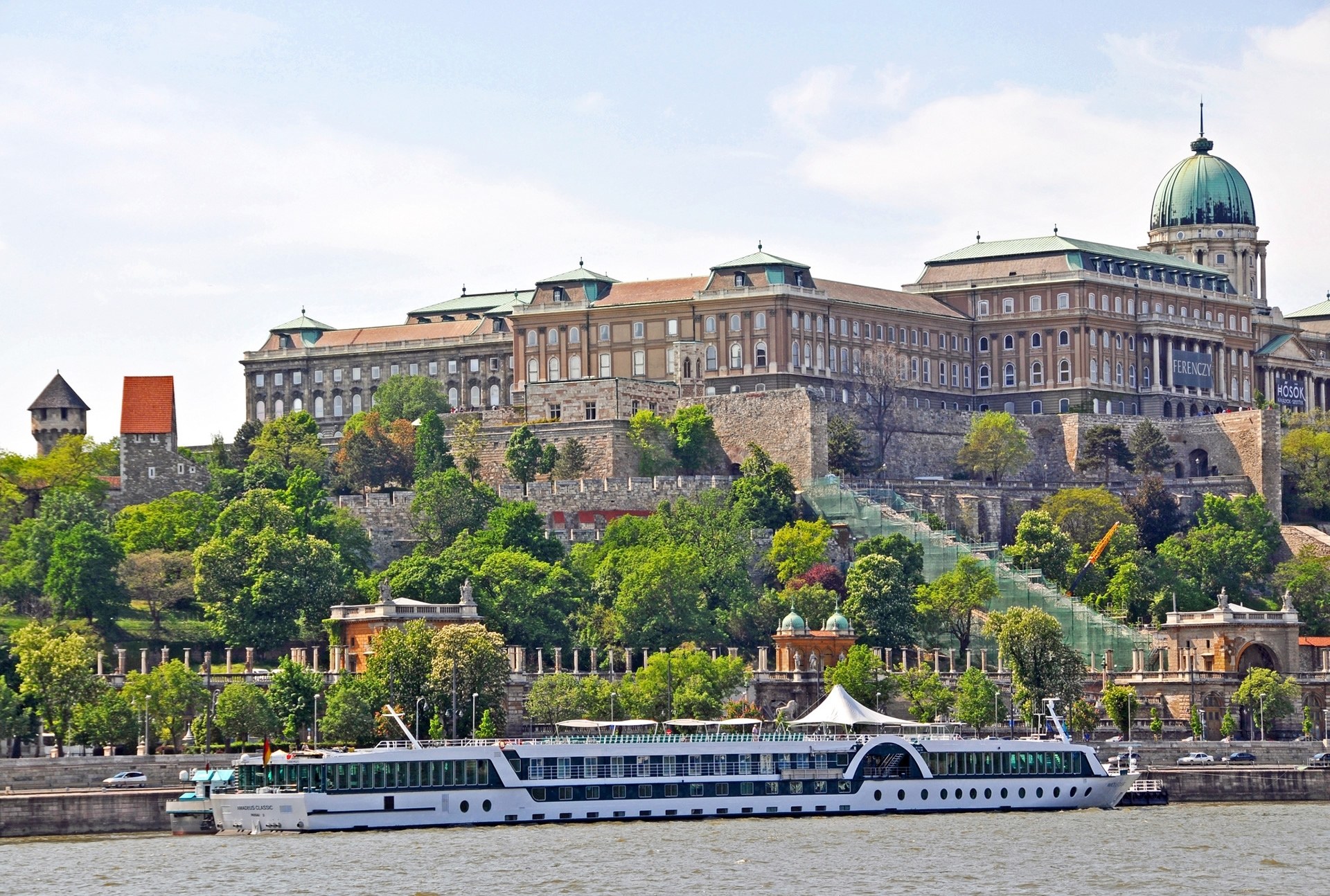 Buda Castle and river cruise ship