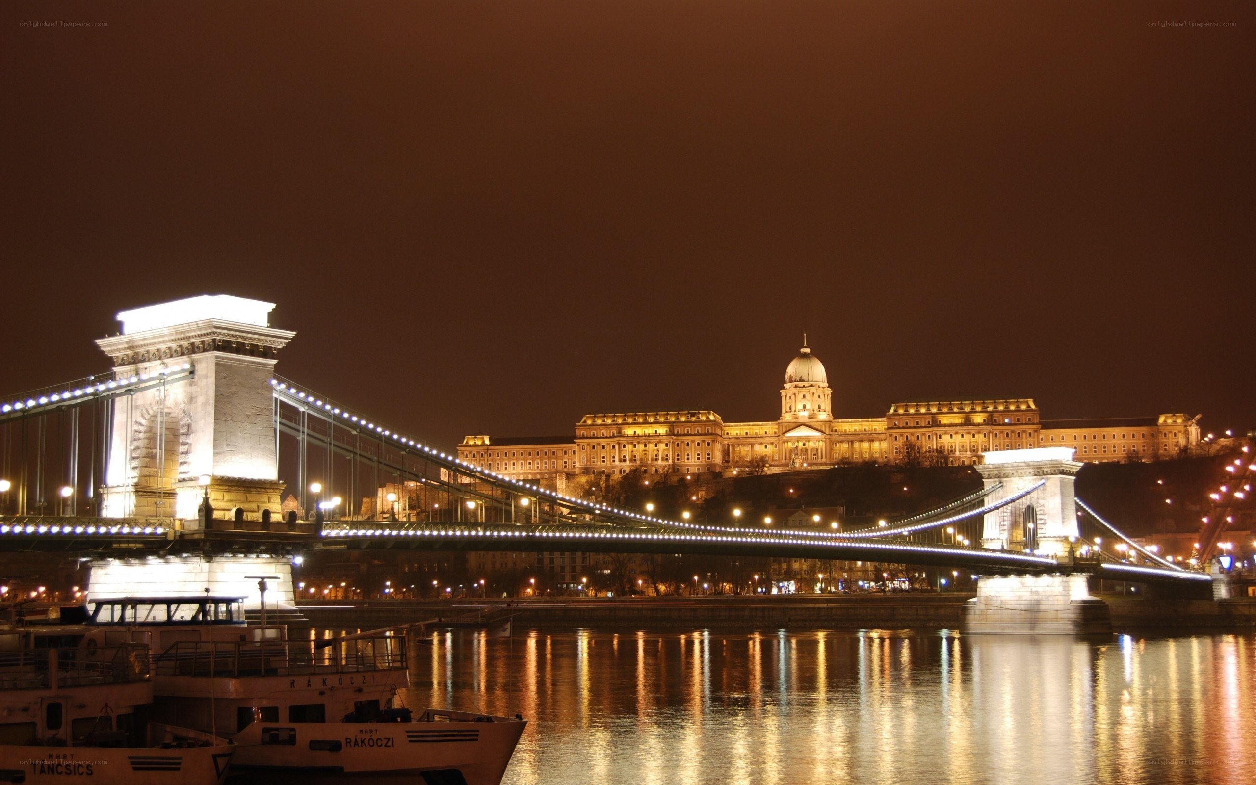 Buda Castle at night