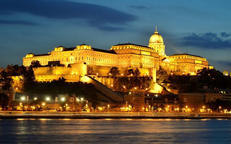 Buda Castle at Night — Blue, Serene