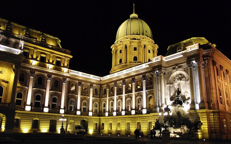 Buda Castle at Night — Yellow, Dramatic