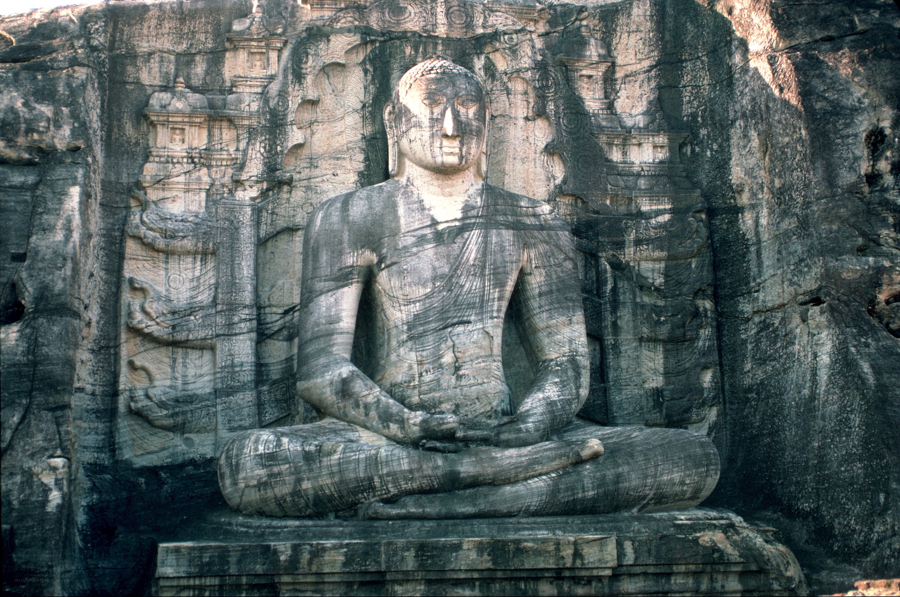 Buddha statue at Dambulla