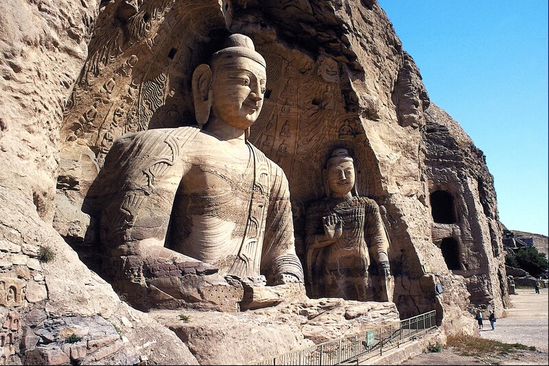 Buddha statues at Yungang Grottoes