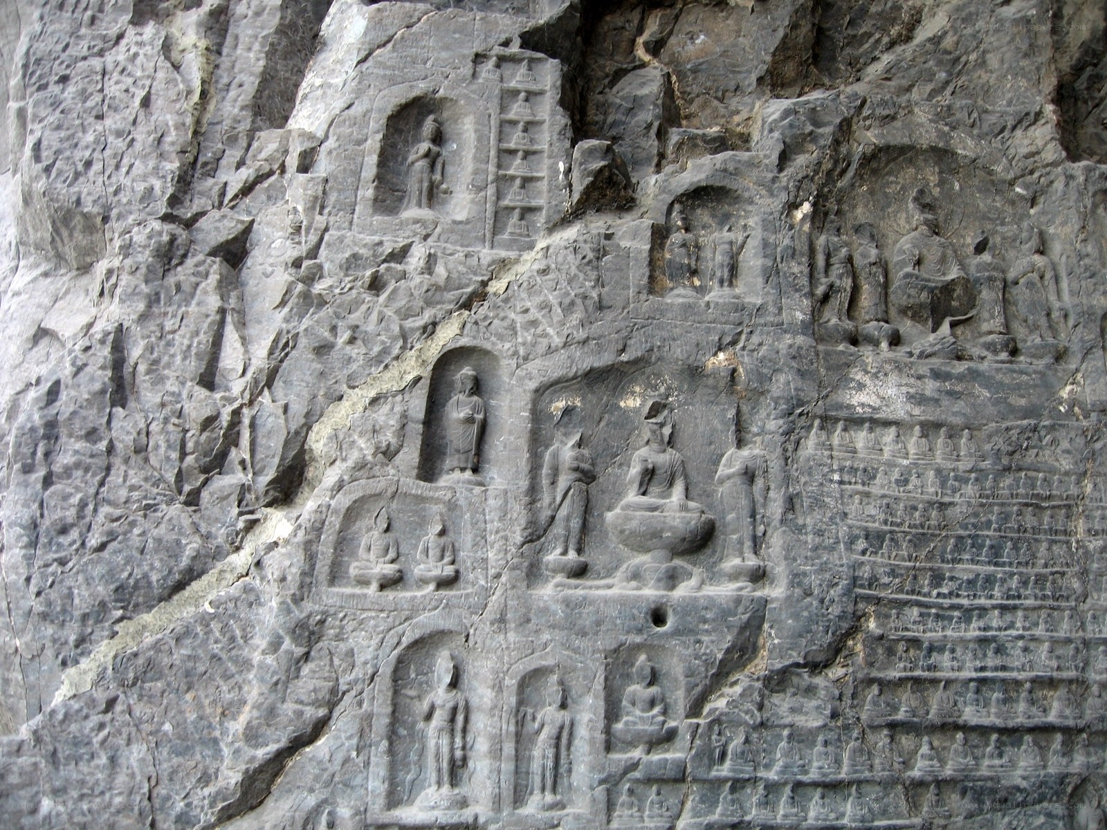 Buddhist carvings on cliff face
