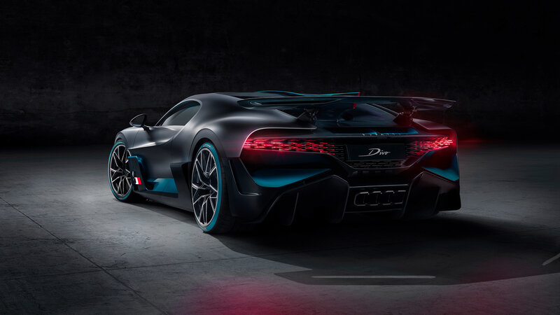Bugatti Divo Sports Car — Black