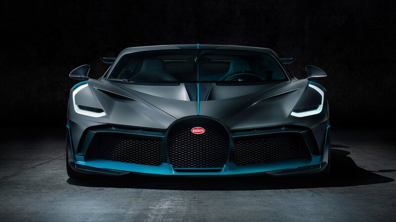 Bugatti Divo Supercar — Black