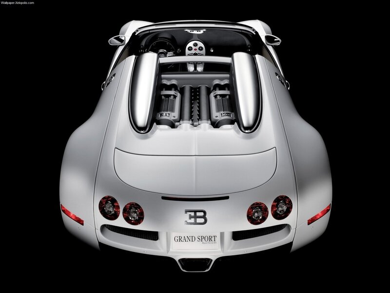 Bugatti Grand Sport rear view