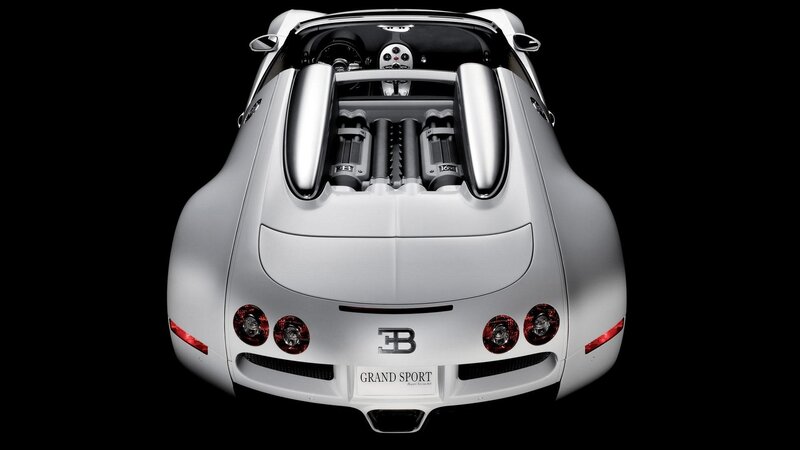 Bugatti Grand Sport rear view