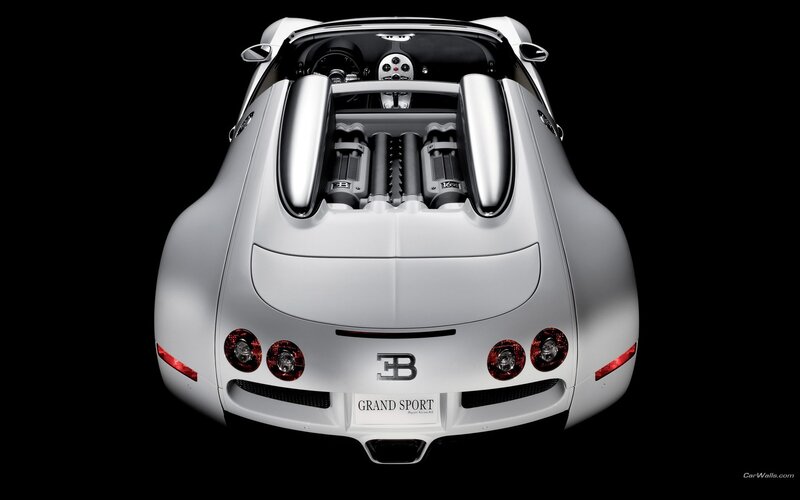 Bugatti Grand Sport rear view