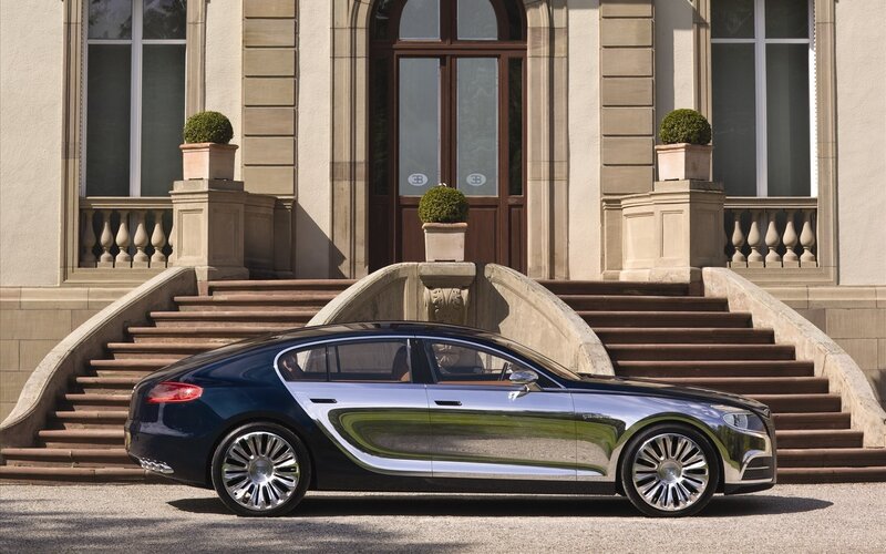 Bugatti Luxury Car