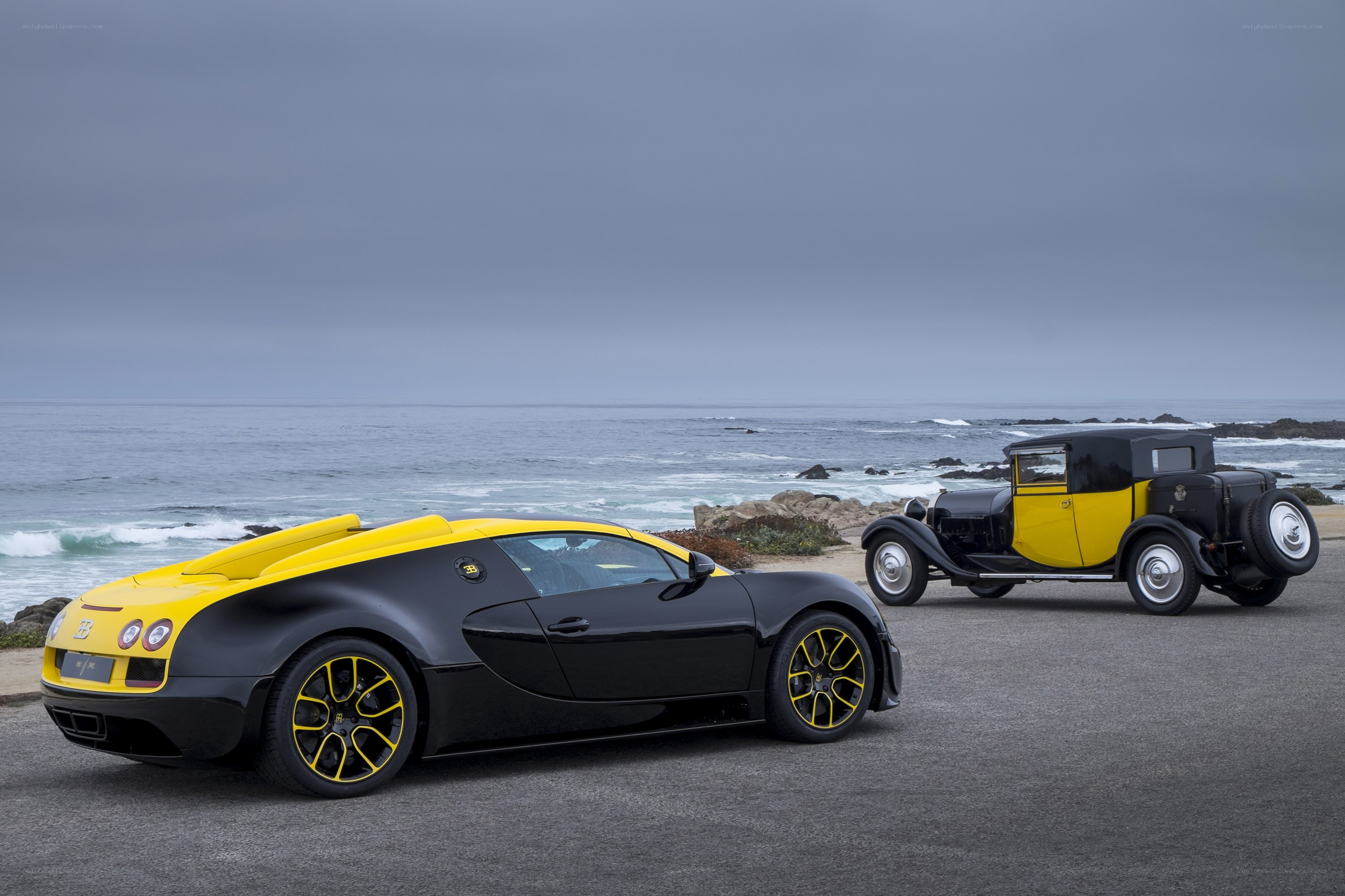 Bugatti Veyron and vintage car