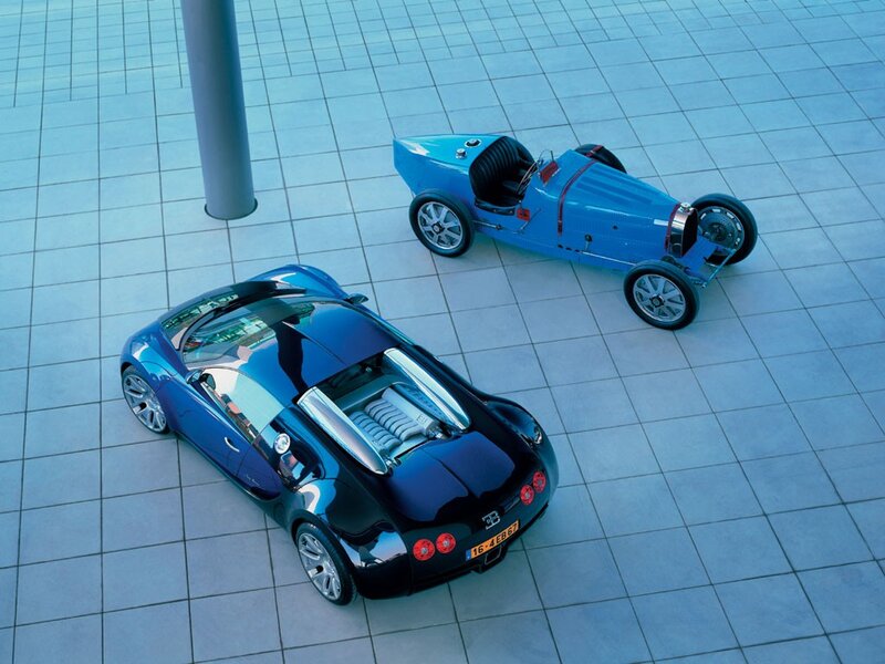 Bugatti Veyron and vintage car