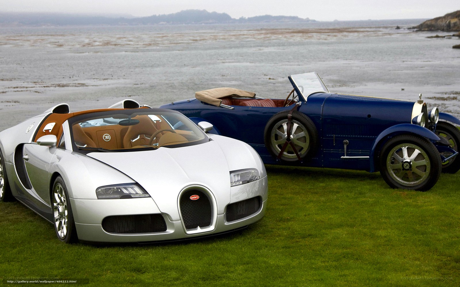Bugatti Veyron and vintage car