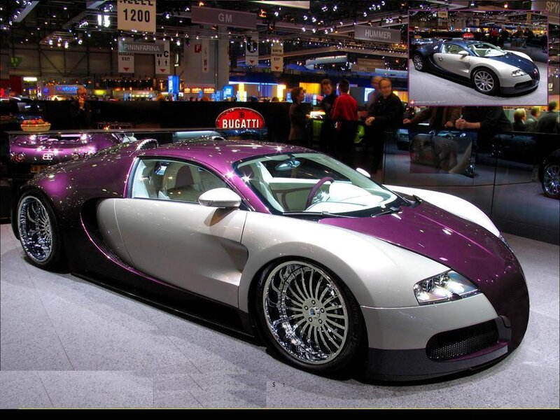 Bugatti Veyron at auto show