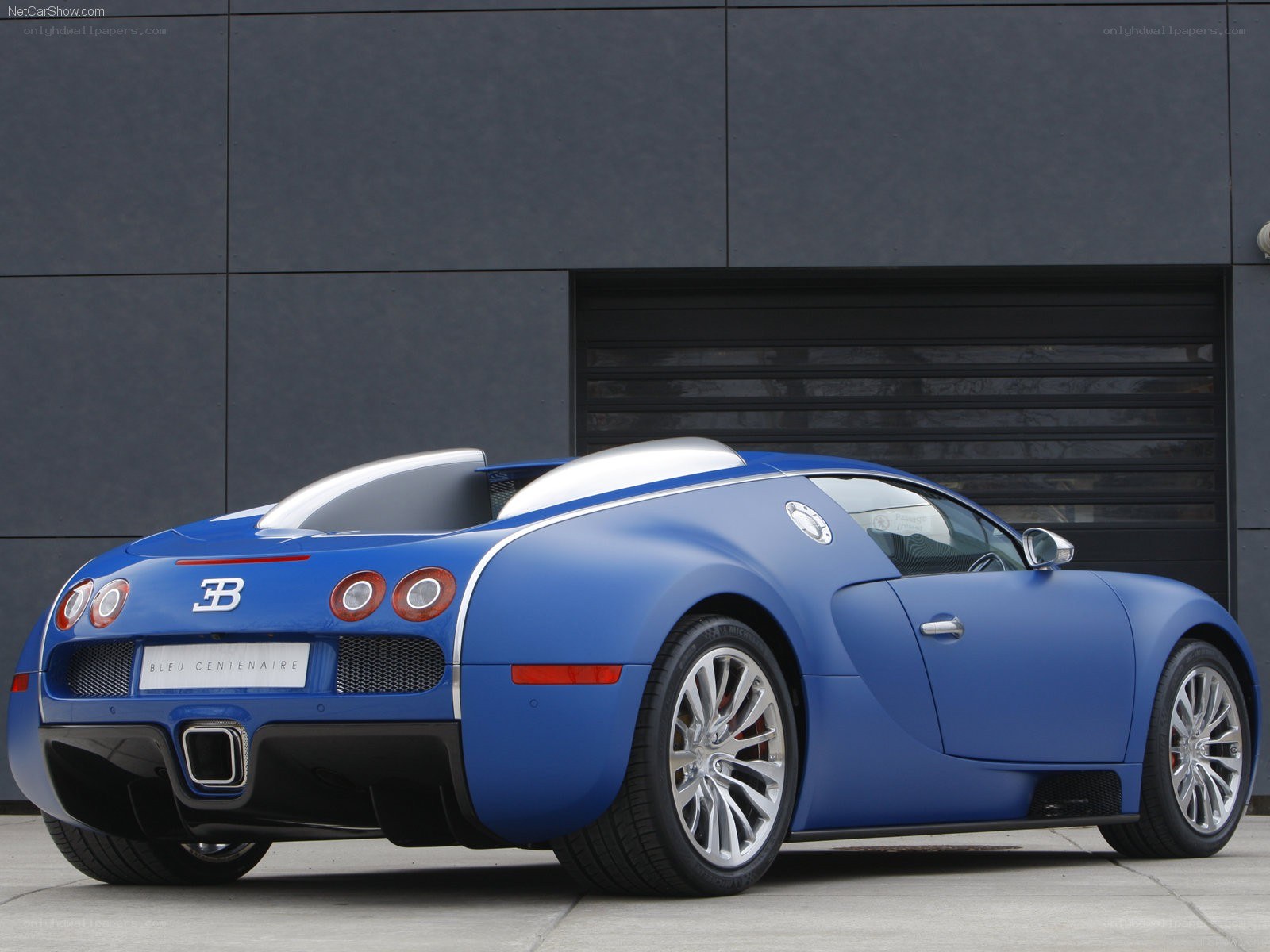 Bugatti Veyron Bleu Centenaire
