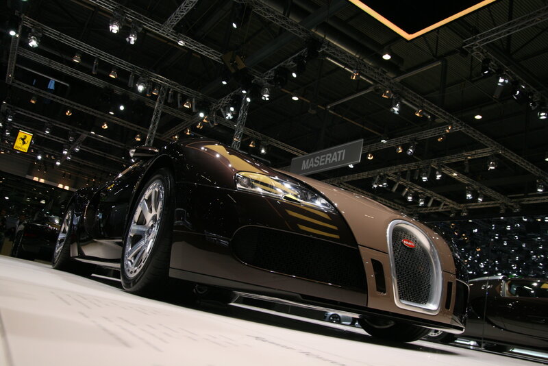 Bugatti Veyron Car — Black, Dramatic, Photograph, Maserati Sign
