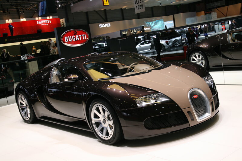 Bugatti Veyron Car — Black, Showroom, Photograph