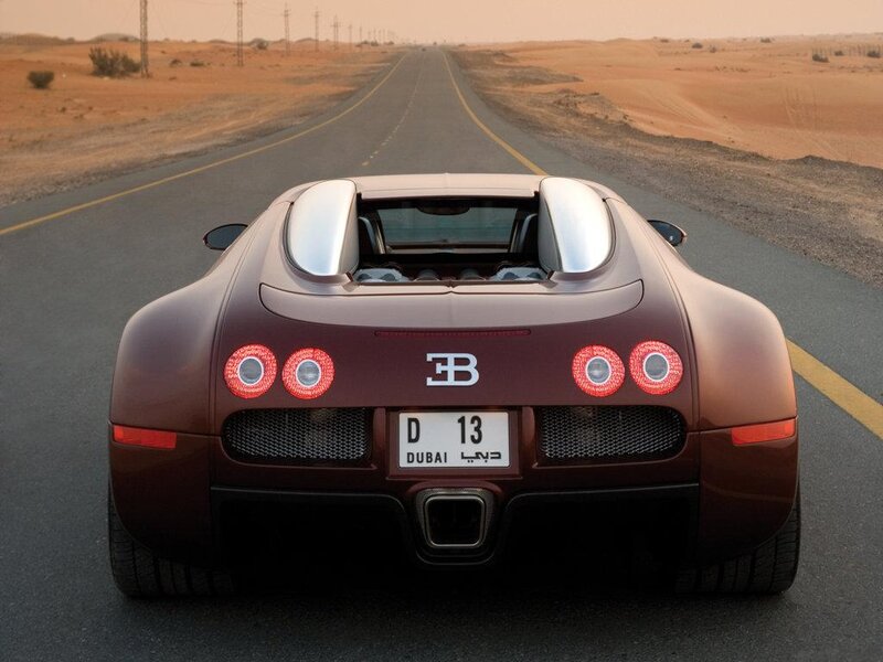 Bugatti Veyron Car — Brown, Dramatic