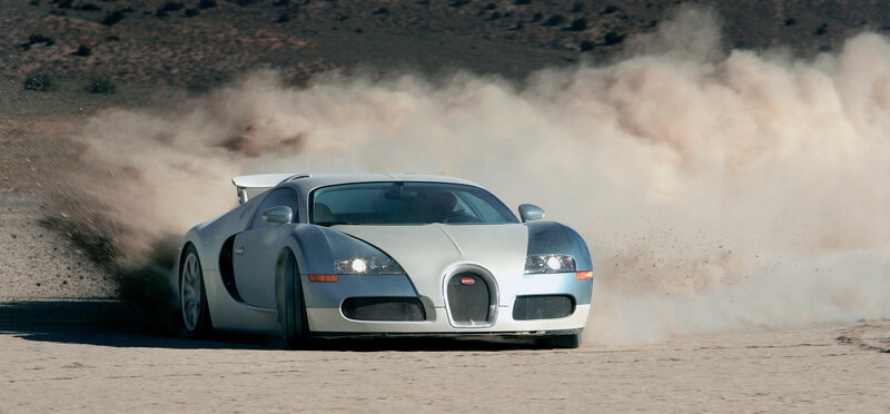 Bugatti Veyron Car — White, Dynamic