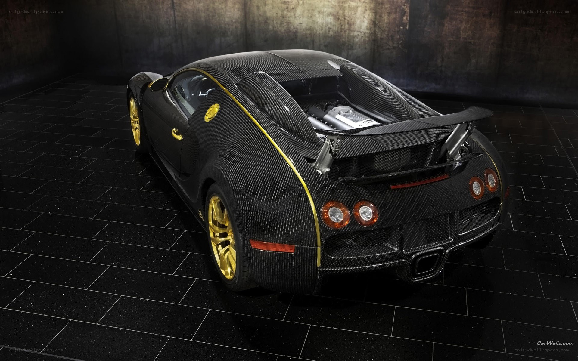 Bugatti Veyron carbon fiber
