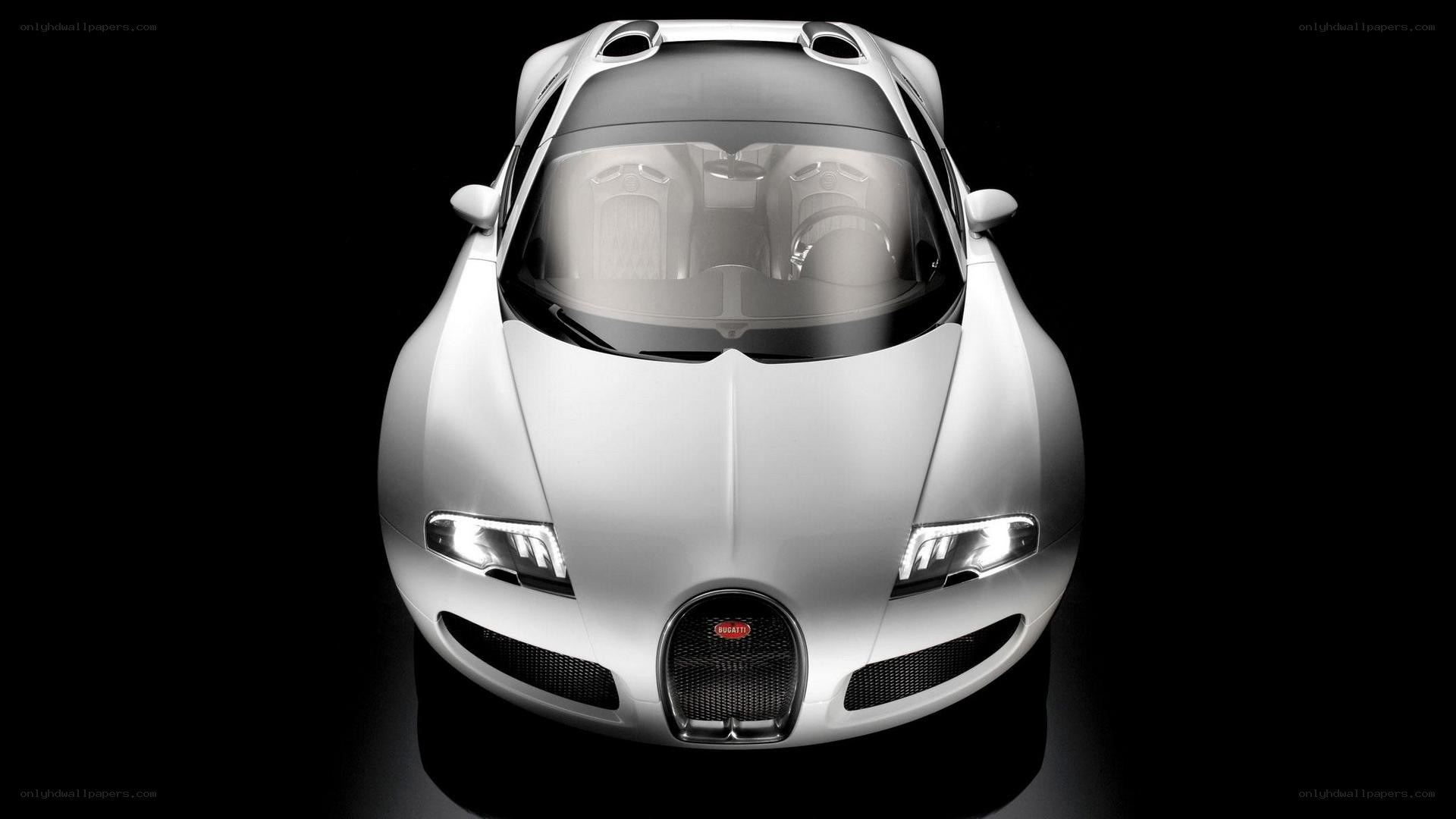Bugatti Veyron front view